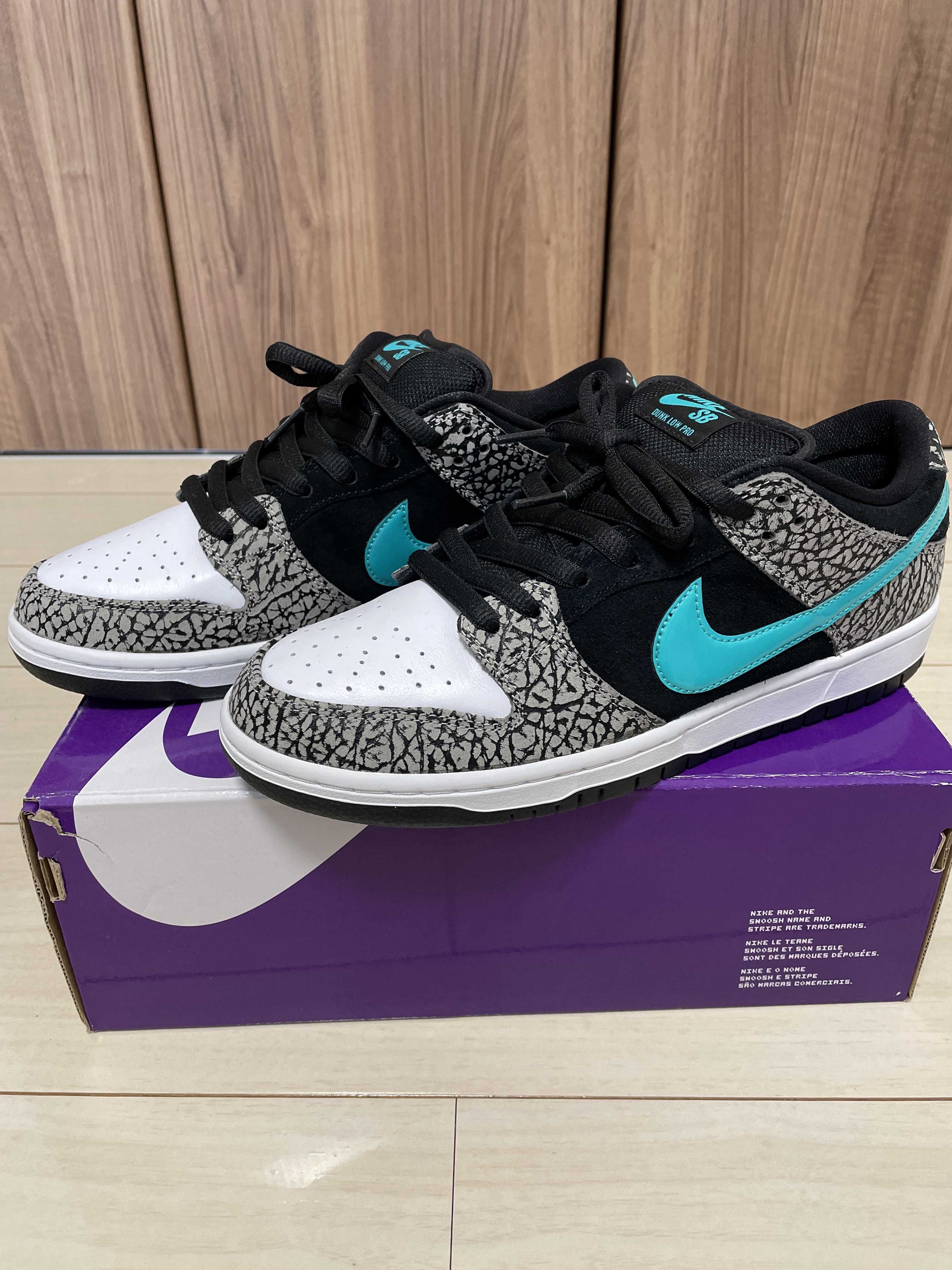 Nike SB Dunk Low "Elephant/Safari"