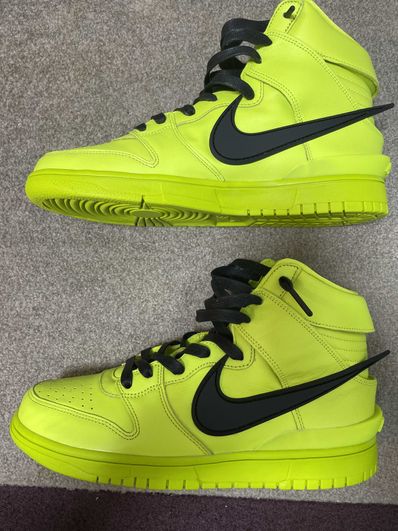 AMBUSH × NIKE DUNK HIGH "FLASH LIME"