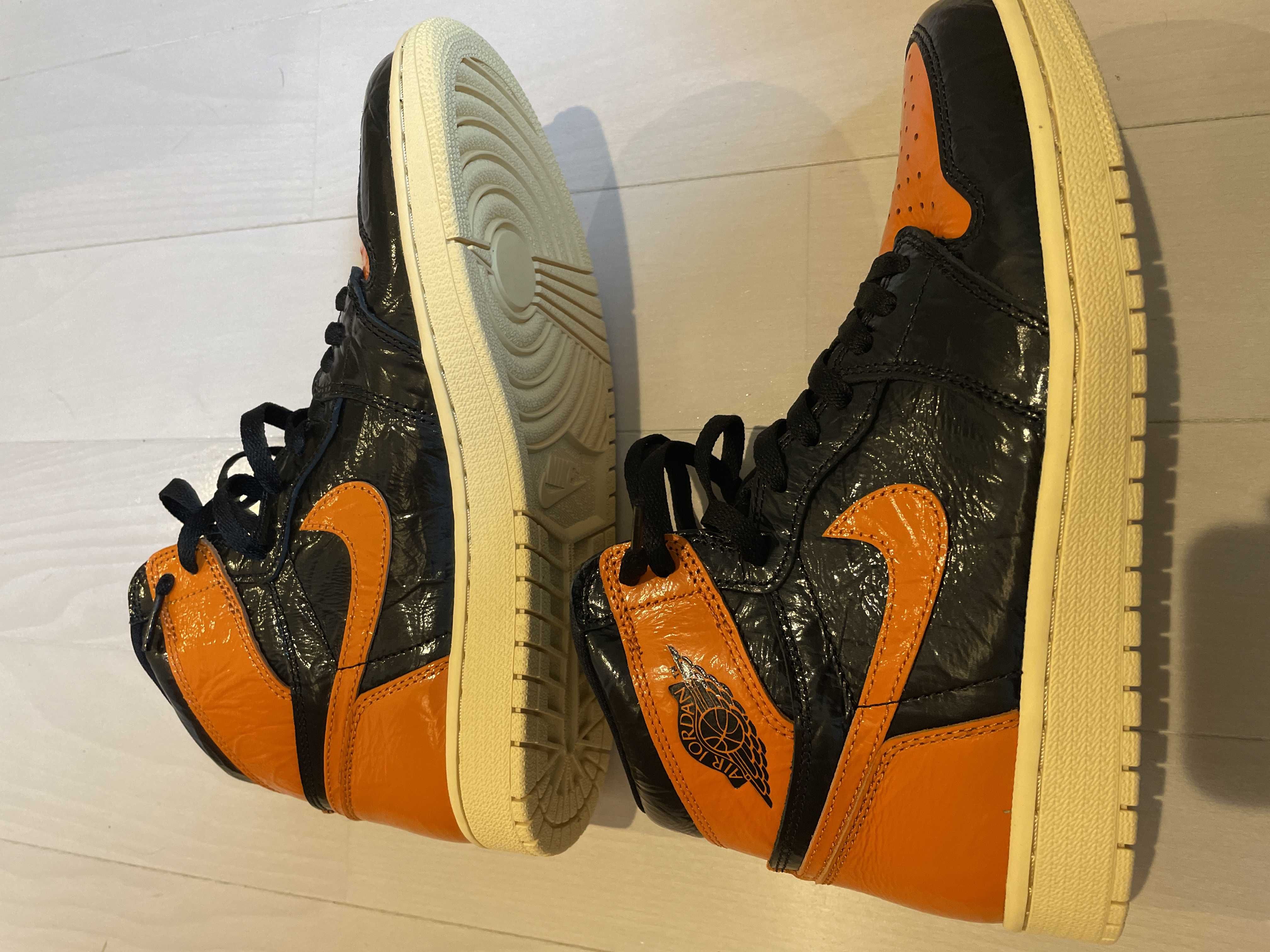 Nike Air Jordan 1 High "Shattered Backboard 3.0"