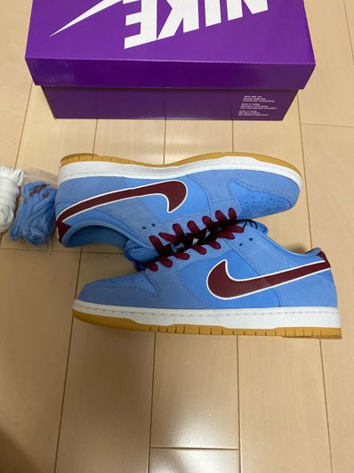 Nike SB Dunk Low Pro "Philadelphia Phillies/Valor Blue and Team Maroon"