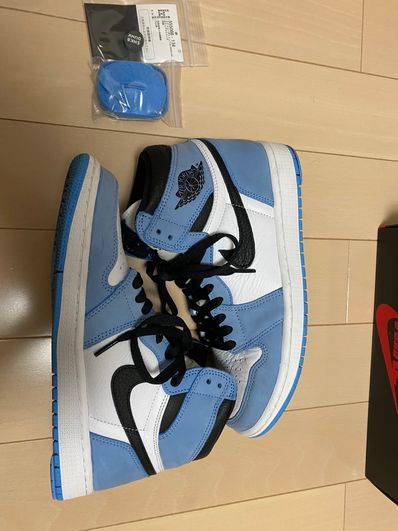 Nike Air Jordan 1 High OG "University Blue"