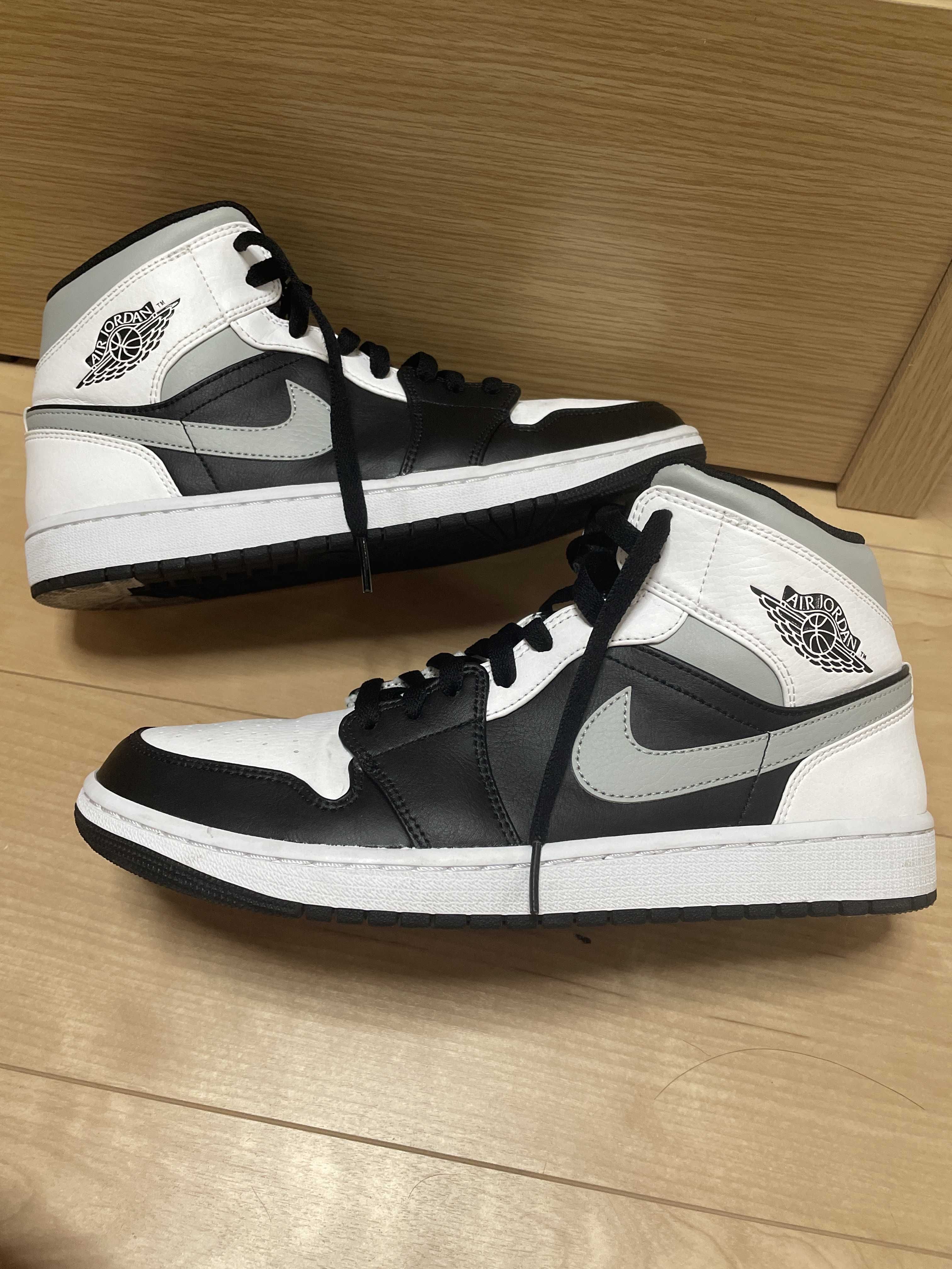 NIKE AIR JORDAN 1 MID "WHITE SHADOW"
