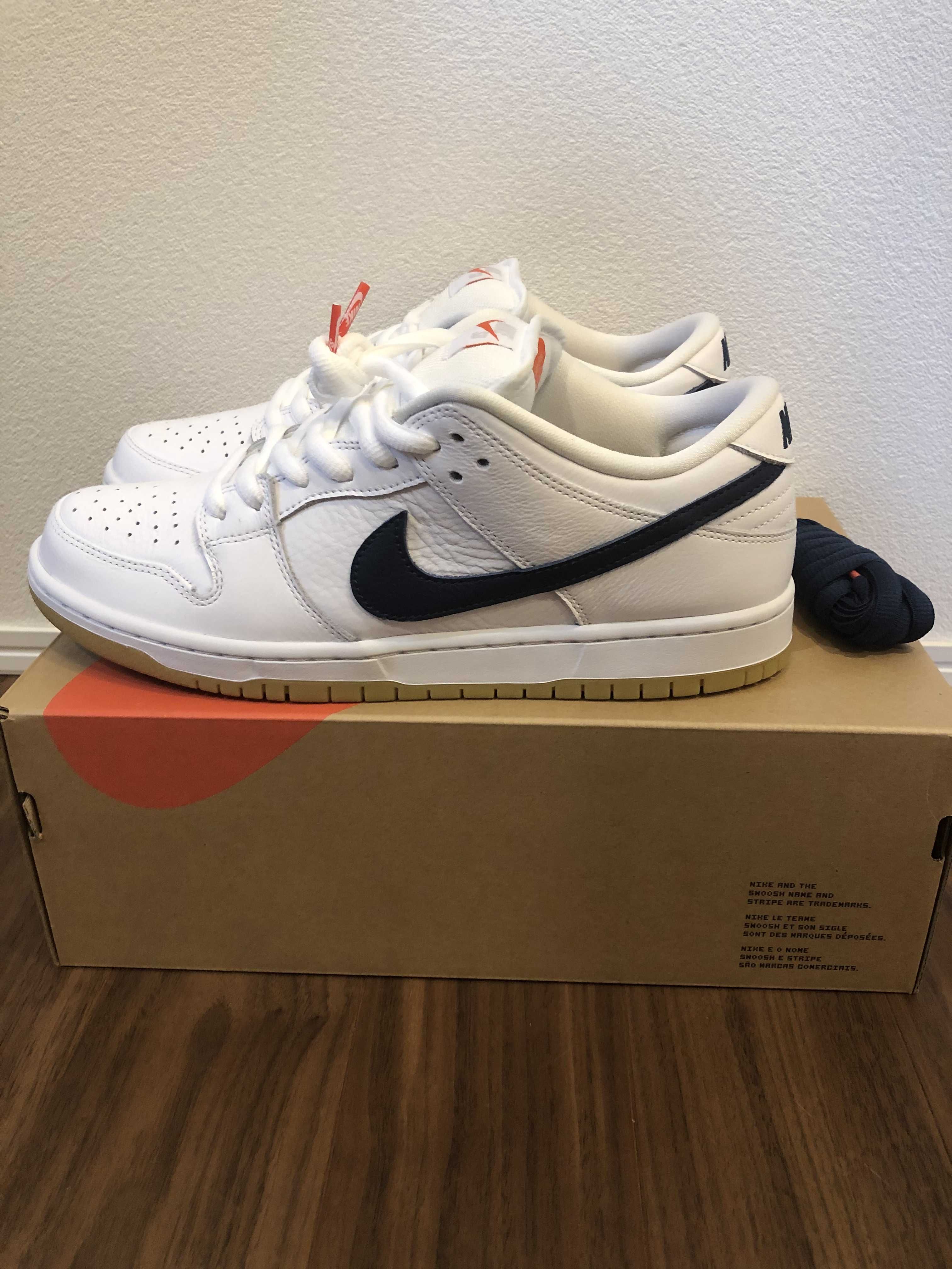 Nike SB Dunk Low "Orange Label White Navy"