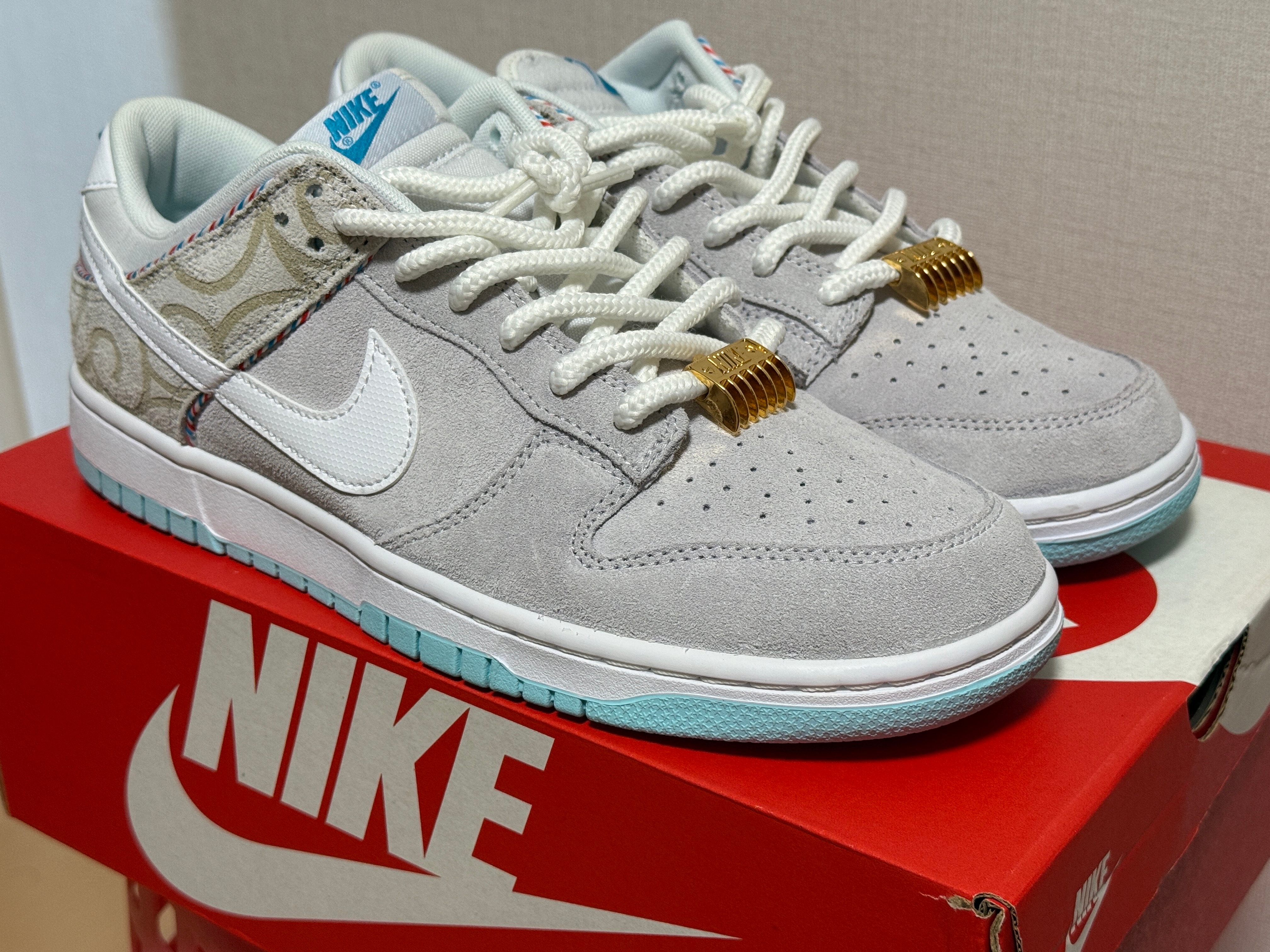 ナイキ ダンク ロー "バーバーショップ グレー"