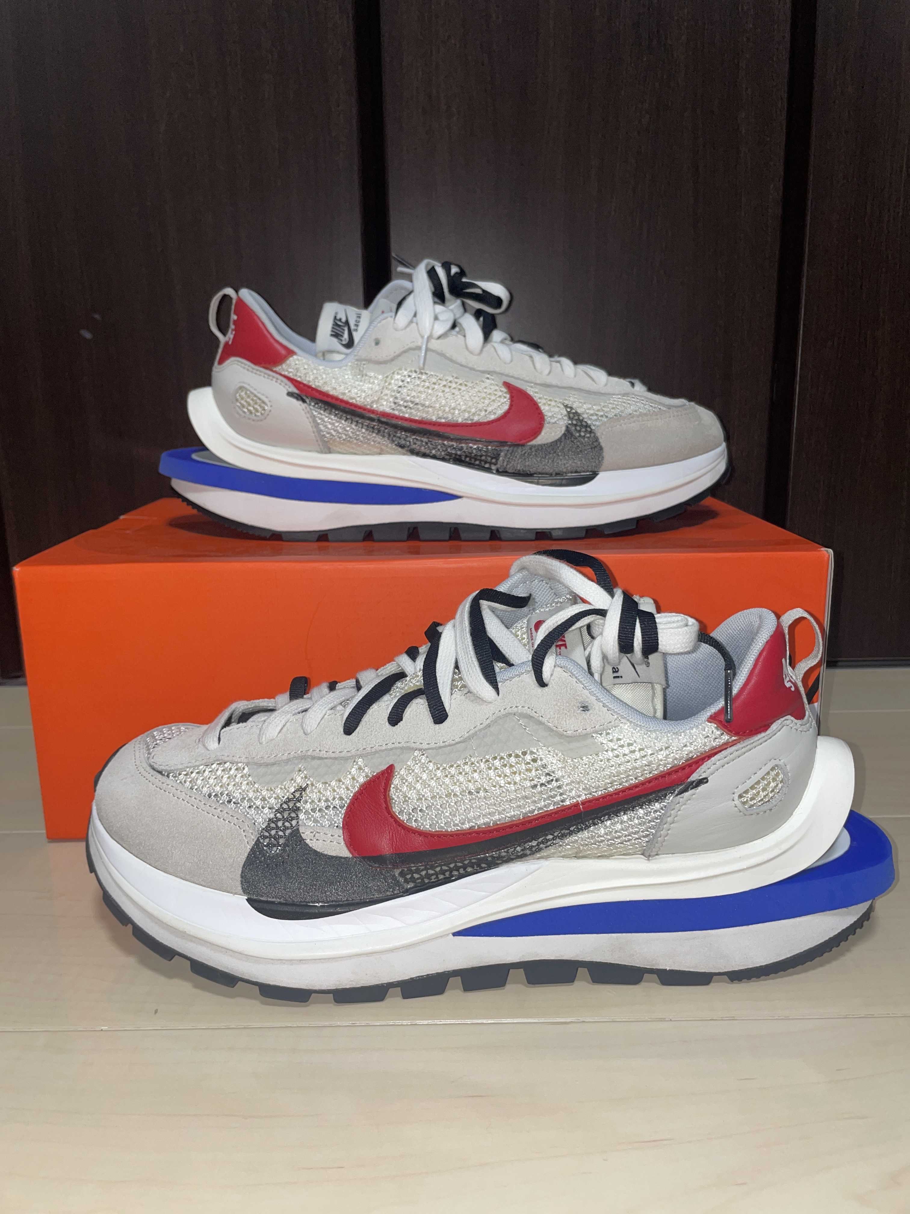 sacai × Nike Vapor Waffle "Royal Fuchsia"