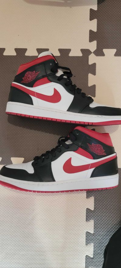 Nike Air Jordan 1 Mid "White/Gym Red Black"