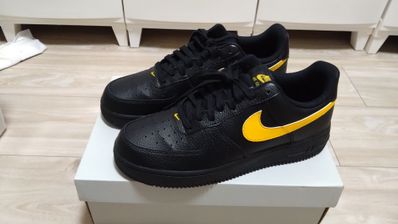 Nike Air Force 1 07 "Black/Amarillo"