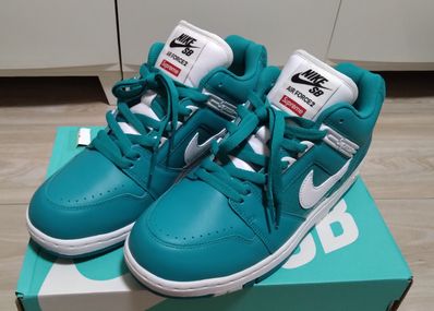 Supreme × Nike SB Air Force 2 Low "New Emerald"