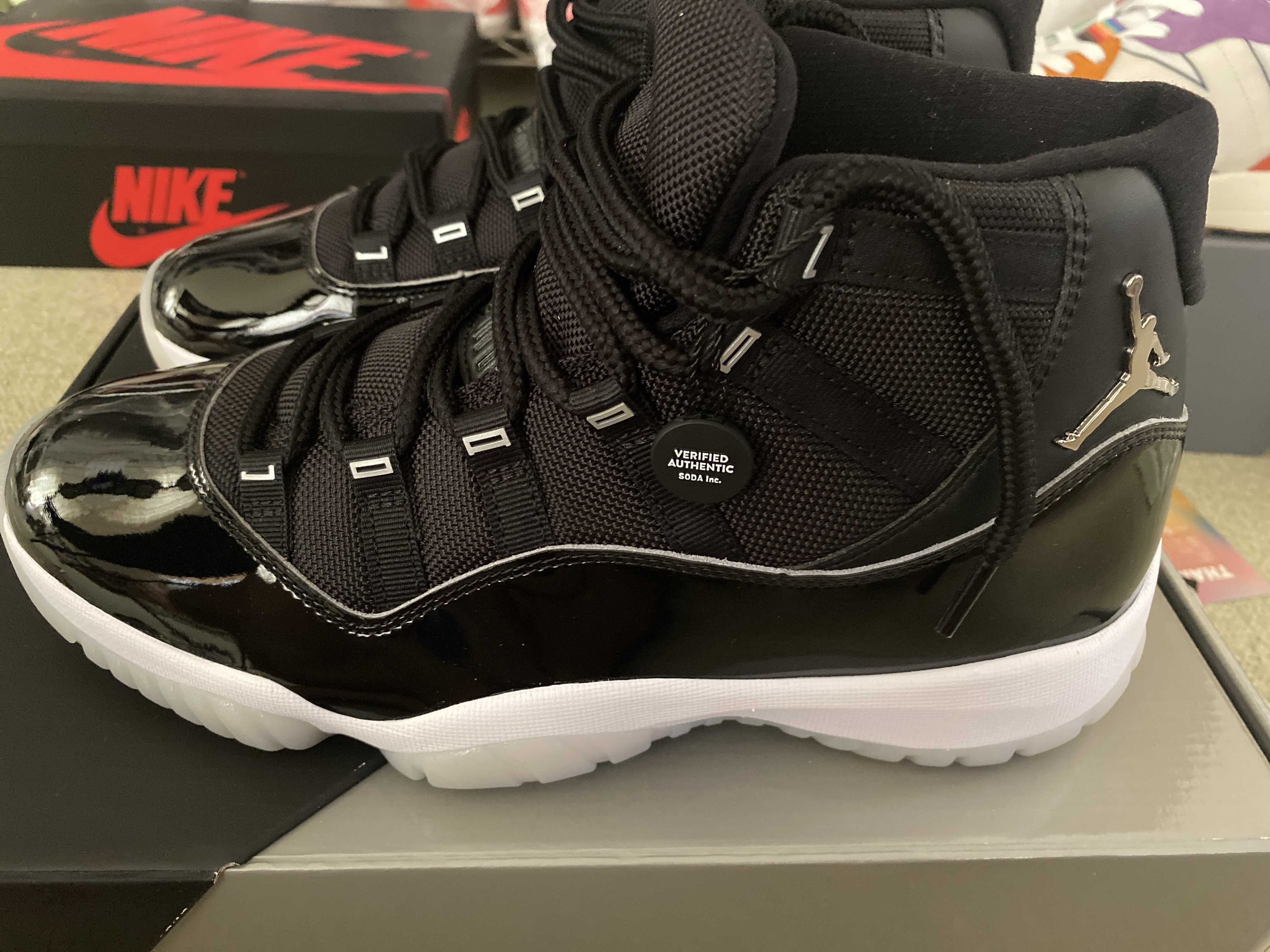 Nike Air Jordan 11 "Jubilee"