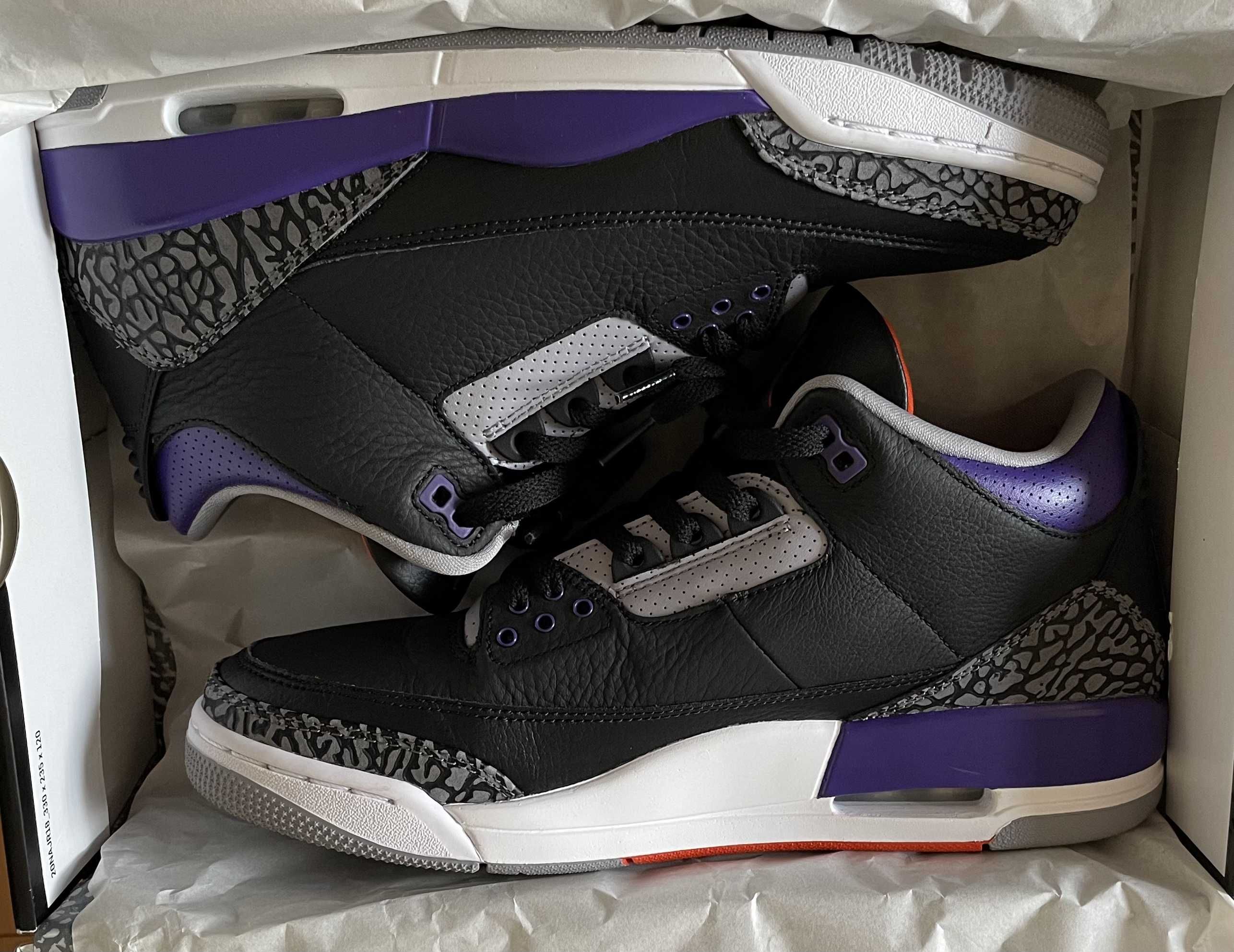 Nike Air Jordan 3 Retro "Black/Court Purple"