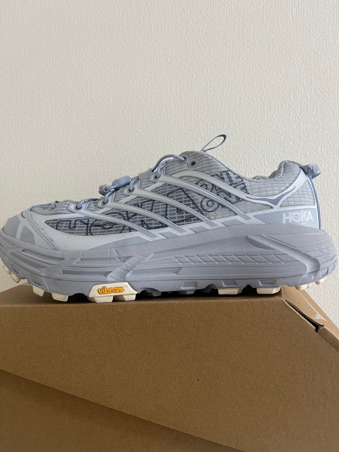 Hoka Mafate Three 2 Grid JP "Gull"