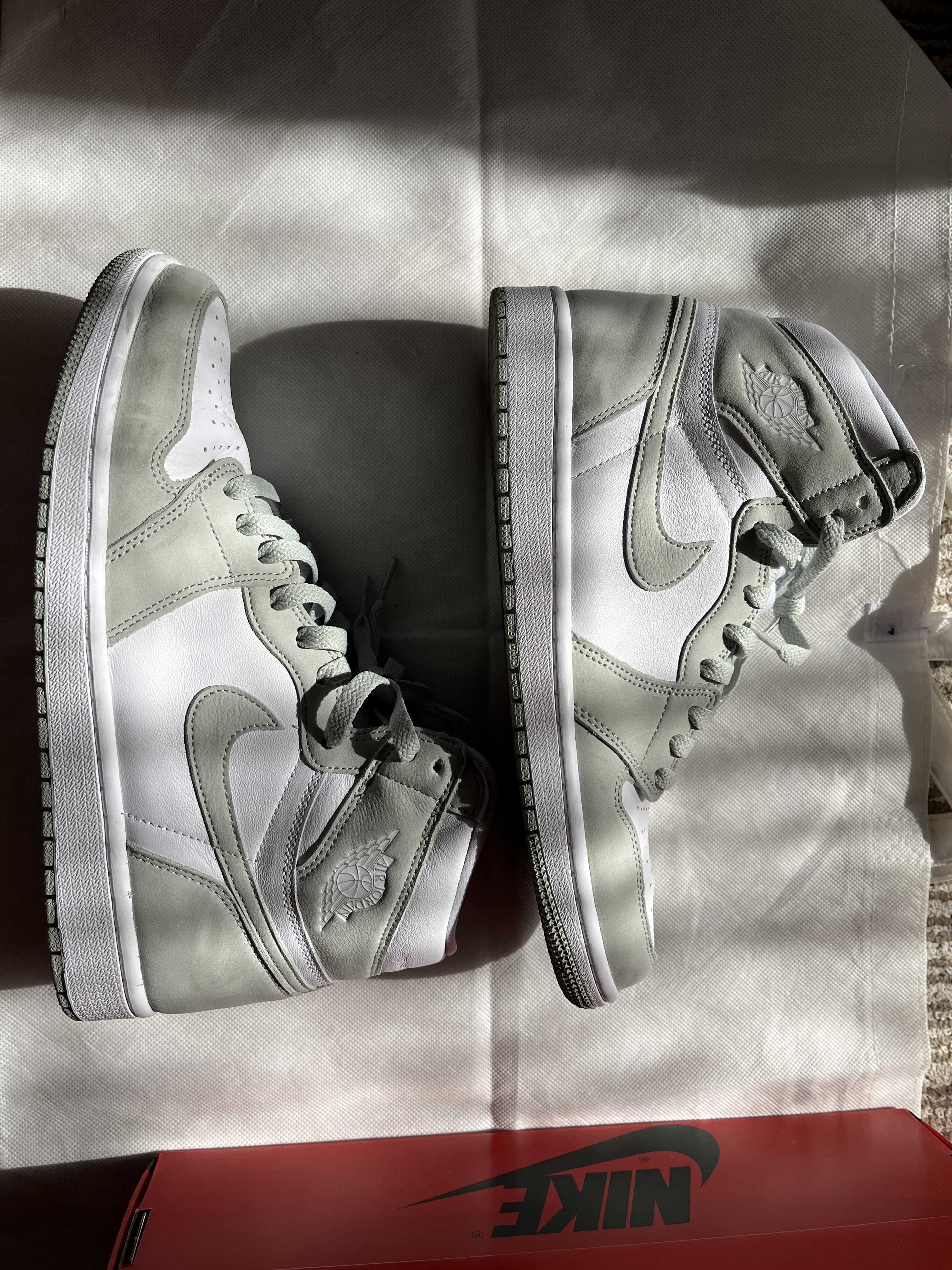 Nike Women's Air Jordan 1 High OG "Seafoam"