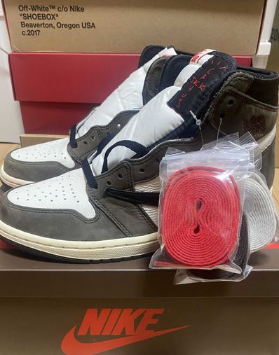 Travis Scott × Nike Air Jordan 1 Retro High OG TS SP "Sail/Dark Mocha"