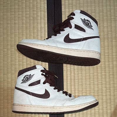 A Ma Maniere × Nike Air Jordan 1 Retro High OG "Sail and Burgundy"