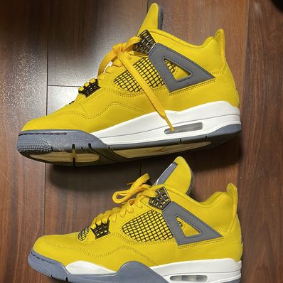 Nike Air Jordan 4 "Tour Yellow"