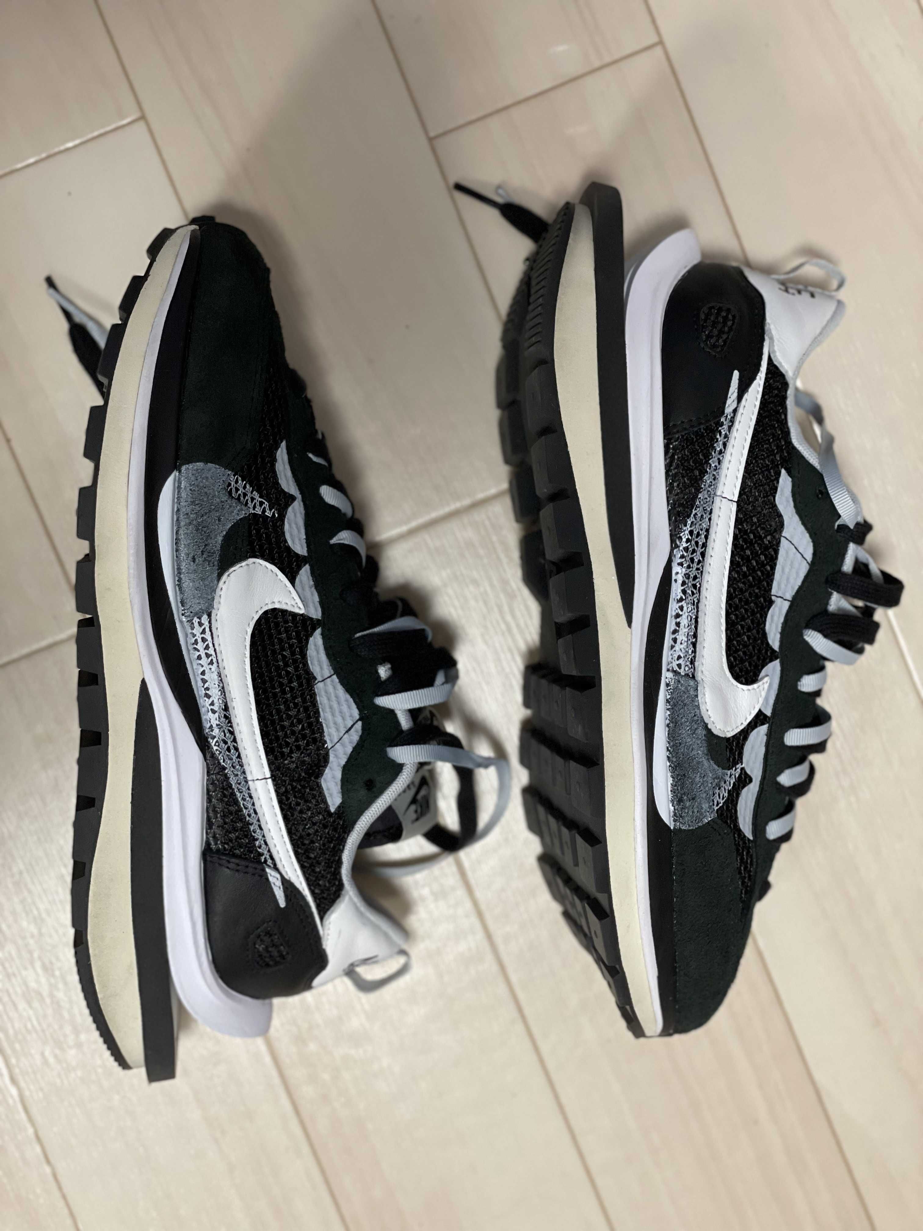 sacai × Nike Vapor Waffle "Black and White"