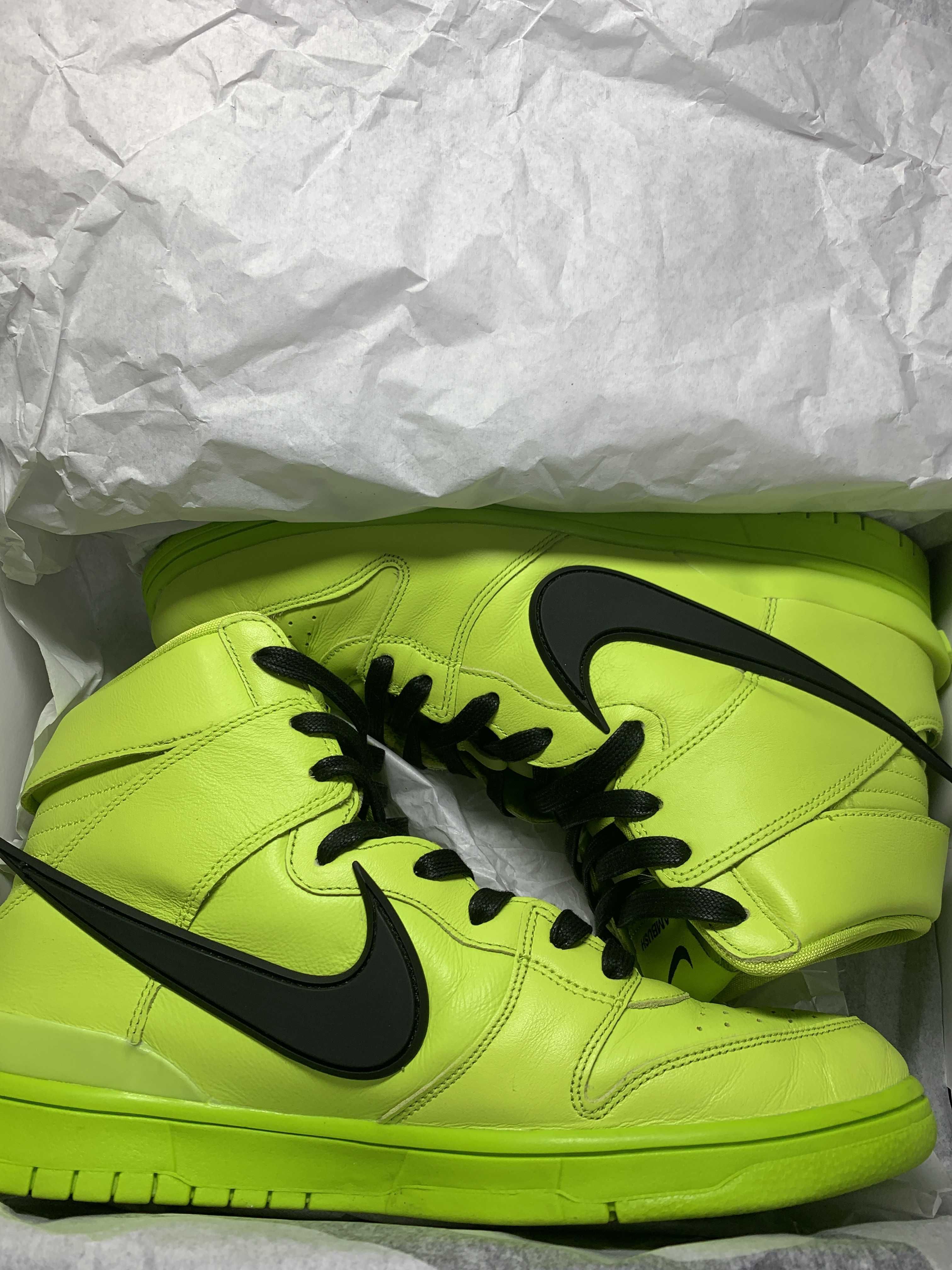 AMBUSH × NIKE DUNK HIGH "FLASH LIME"