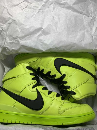 AMBUSH × NIKE DUNK HIGH "FLASH LIME"