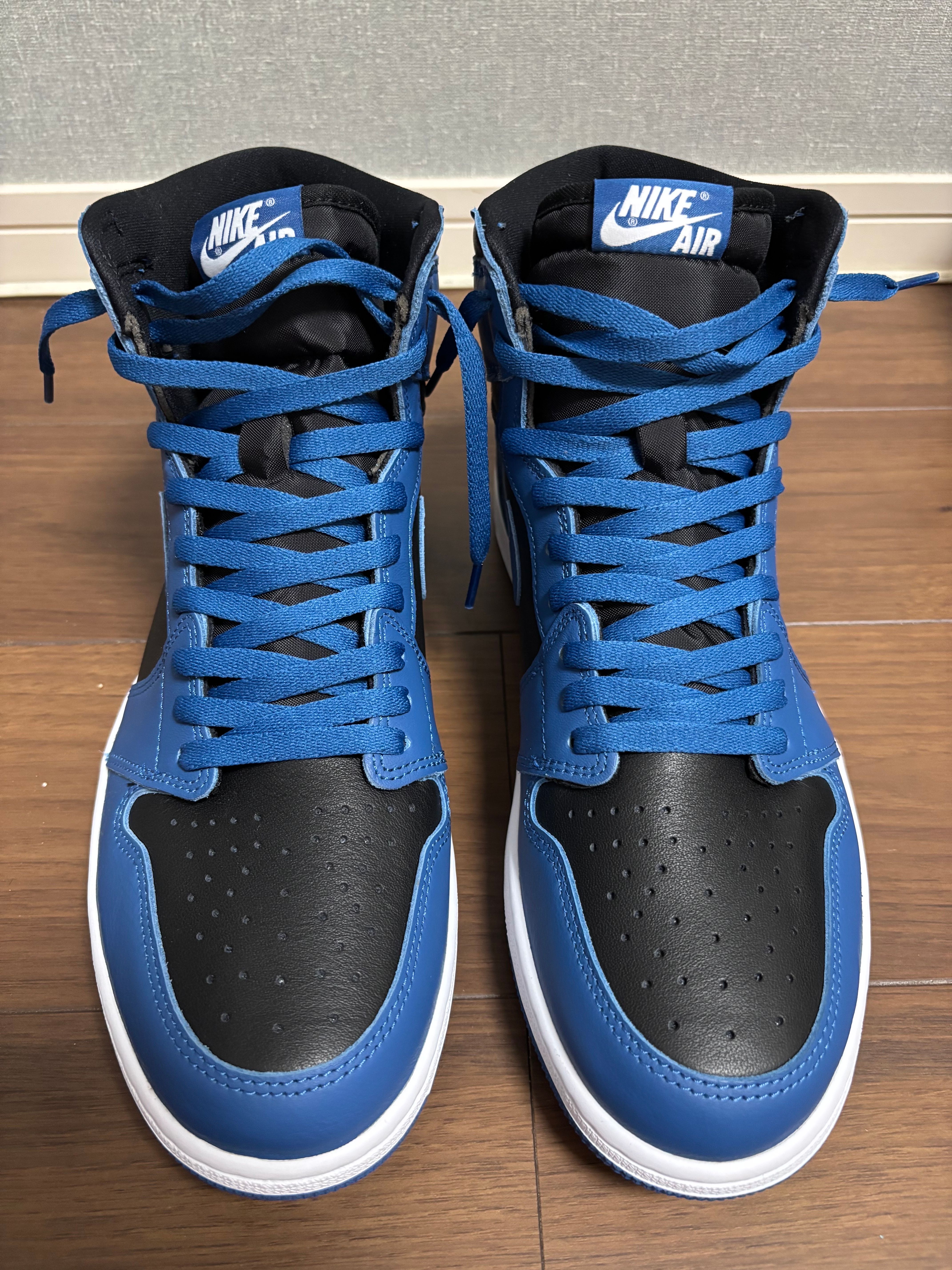 Nike Air Jordan 1 Retro High OG "Dark Marina Blue"