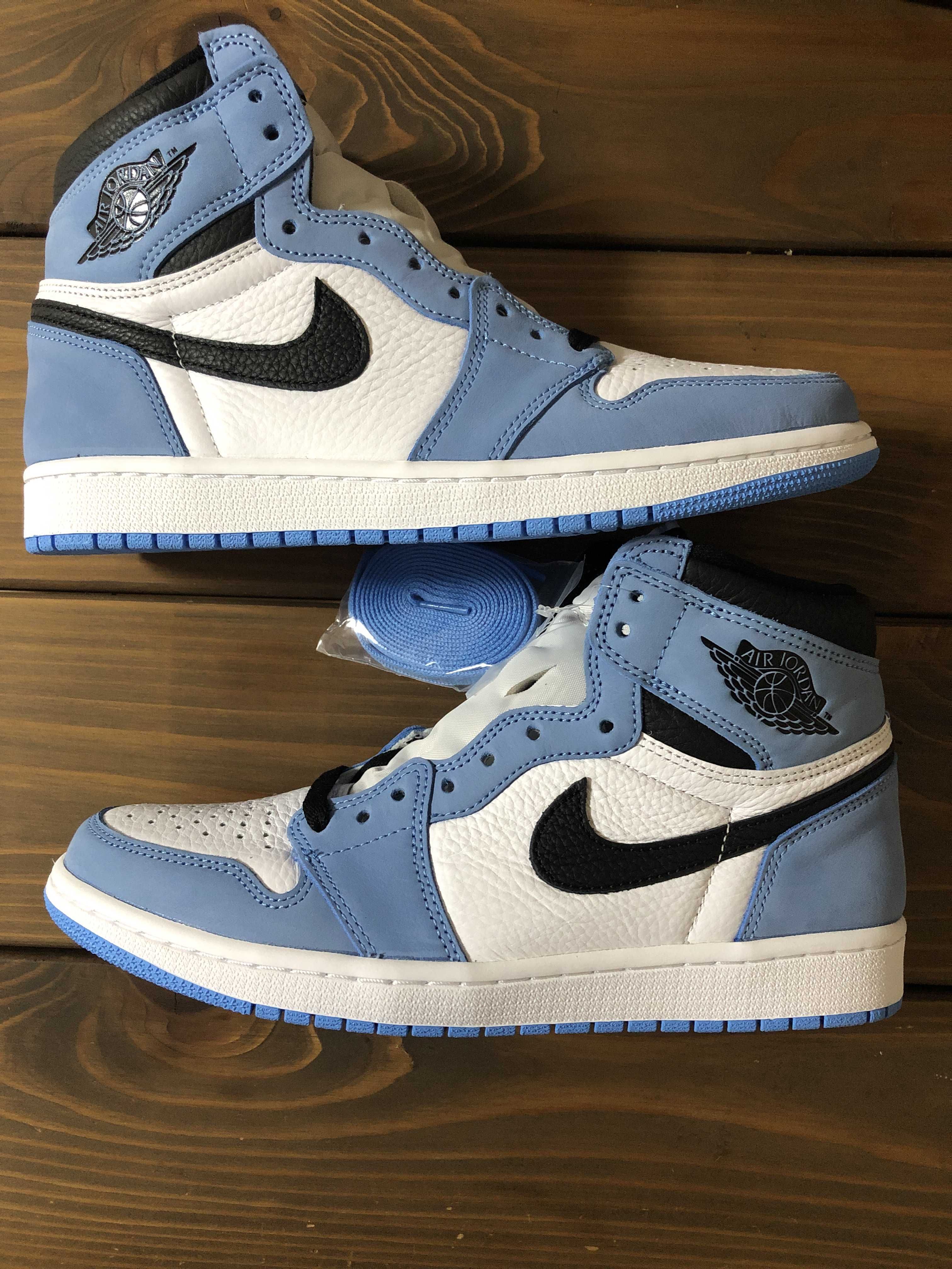 Nike Air Jordan 1 High OG "University Blue"