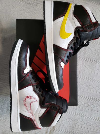 Nike Air Jordan 1 High OG Defiant "Black/Yellow/Gym Red"