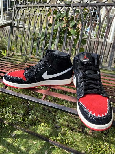 Nike Air Jordan 1 Mid "Siempre Familia"