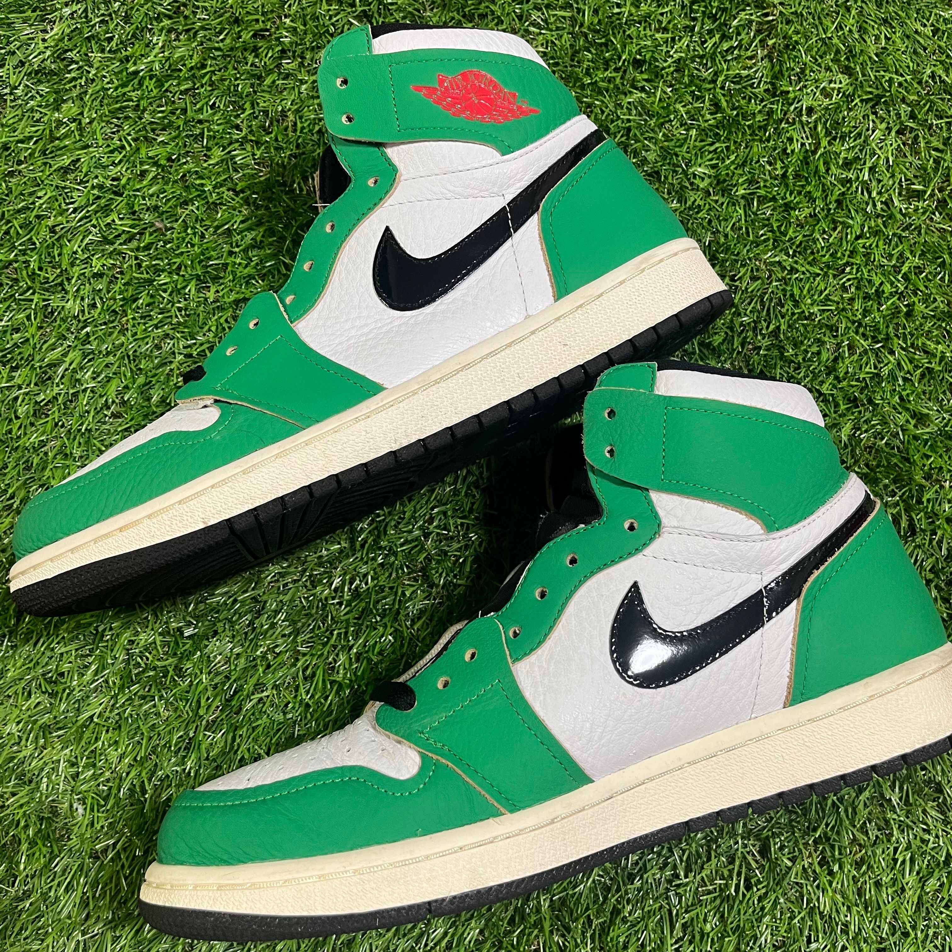 Nike Women's Air Jordan 1 High OG "Lucky Green/White-Sail-Black"