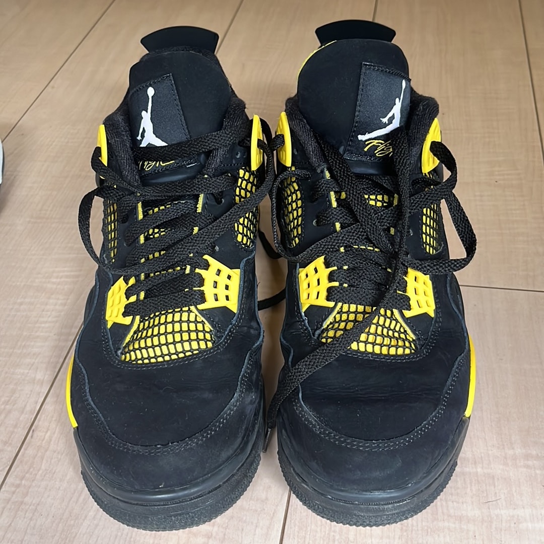 Nike Air Jordan 4 Retro "Thunder"(2023)