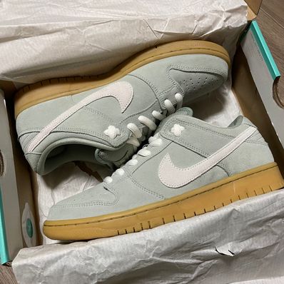 Nike SB Dunk Low Pro "Jade Horizon/Pale Ivory"