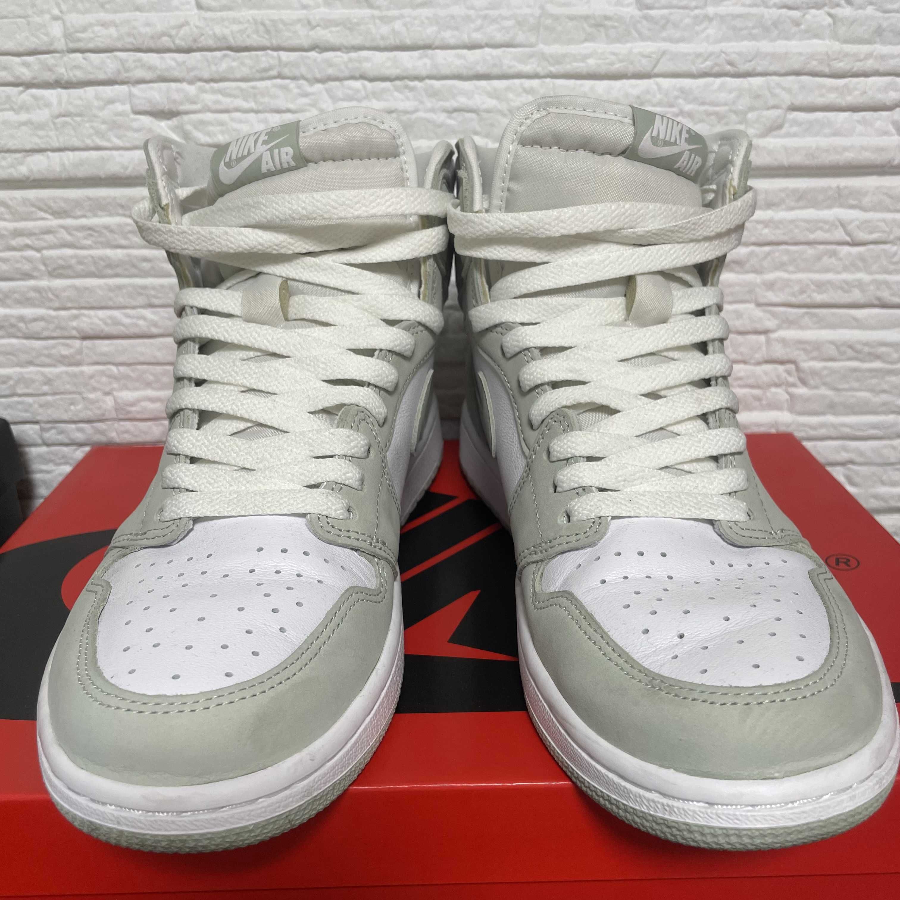 Nike Women's Air Jordan 1 High OG "Seafoam"