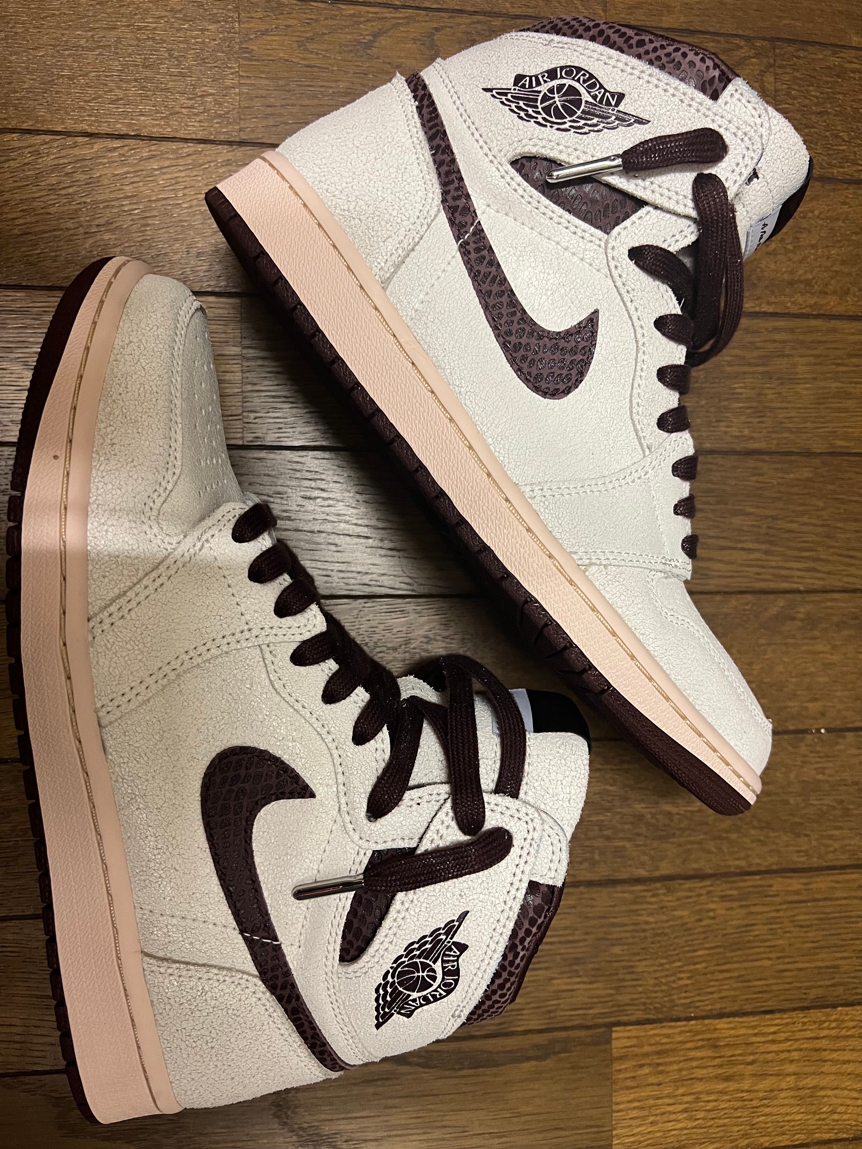 A Ma Maniere × Nike Air Jordan 1 Retro High OG "Sail and Burgundy"