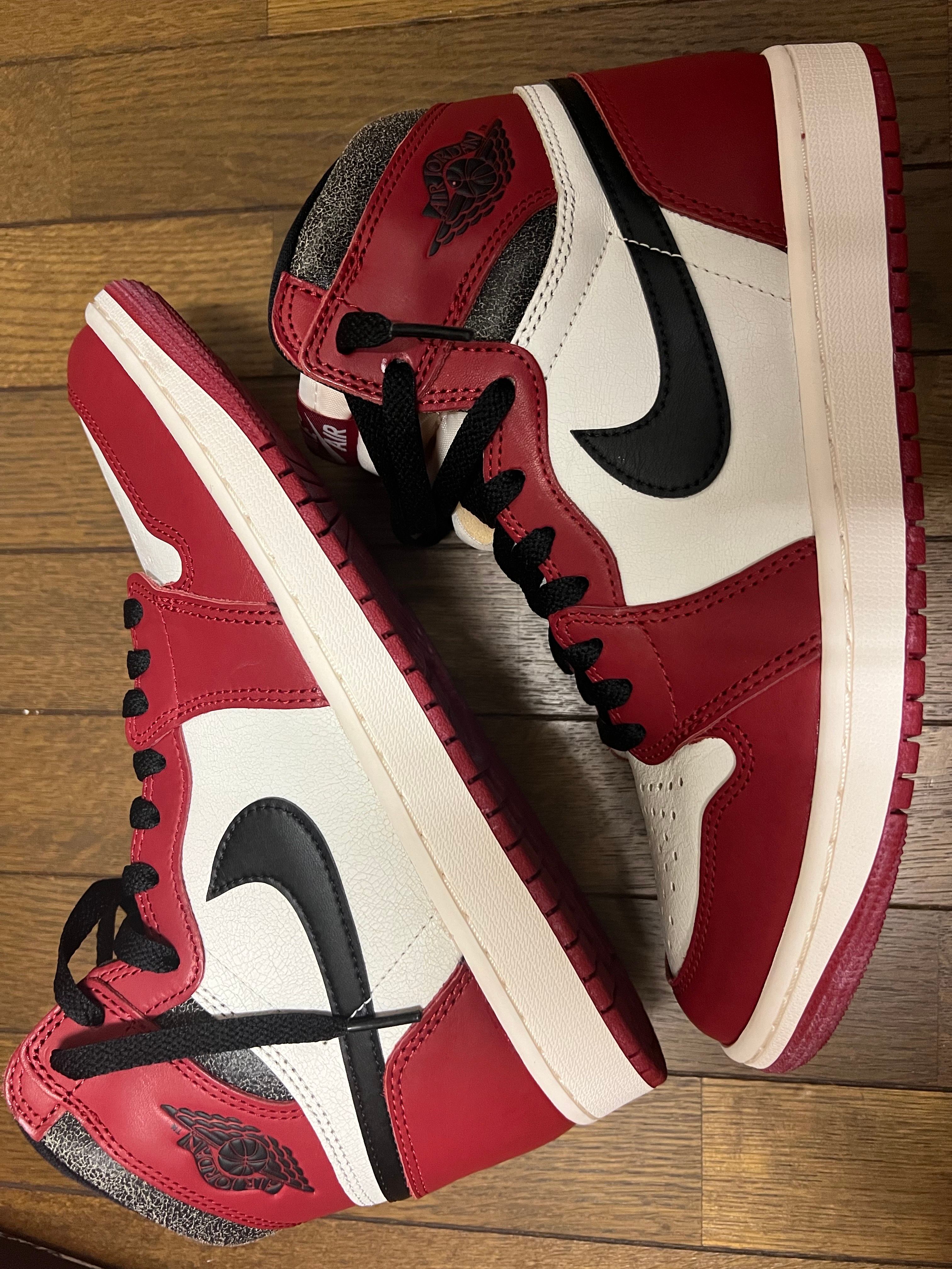 Nike Air Jordan 1 High OG "Lost & Found/Chicago"