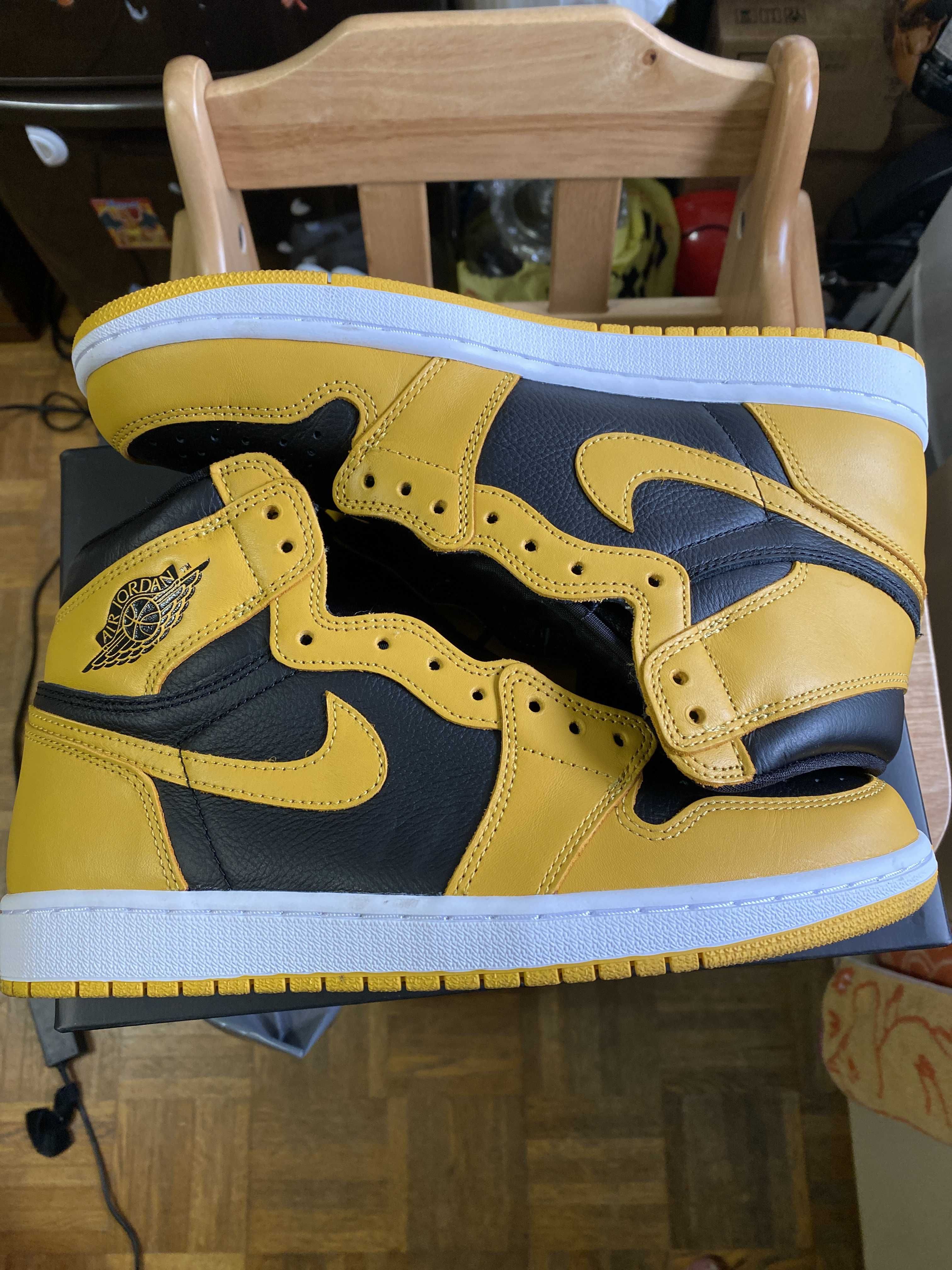 Nike Air Jordan 1 High OG "Pollen"