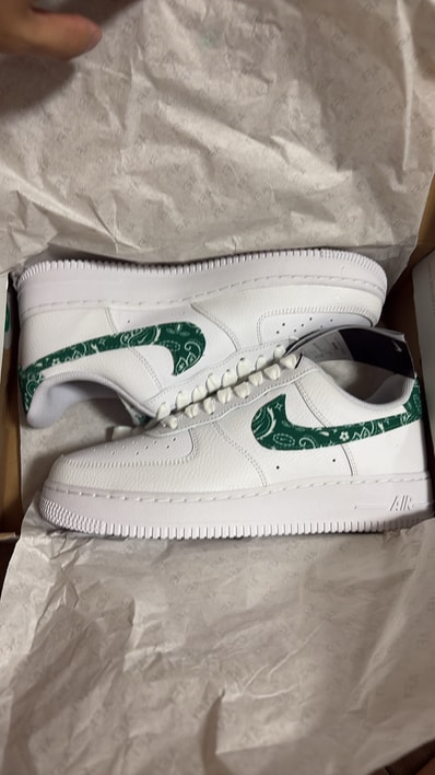 Nike Women's Air Force 1 Low '07 Essential "Green Paisley"