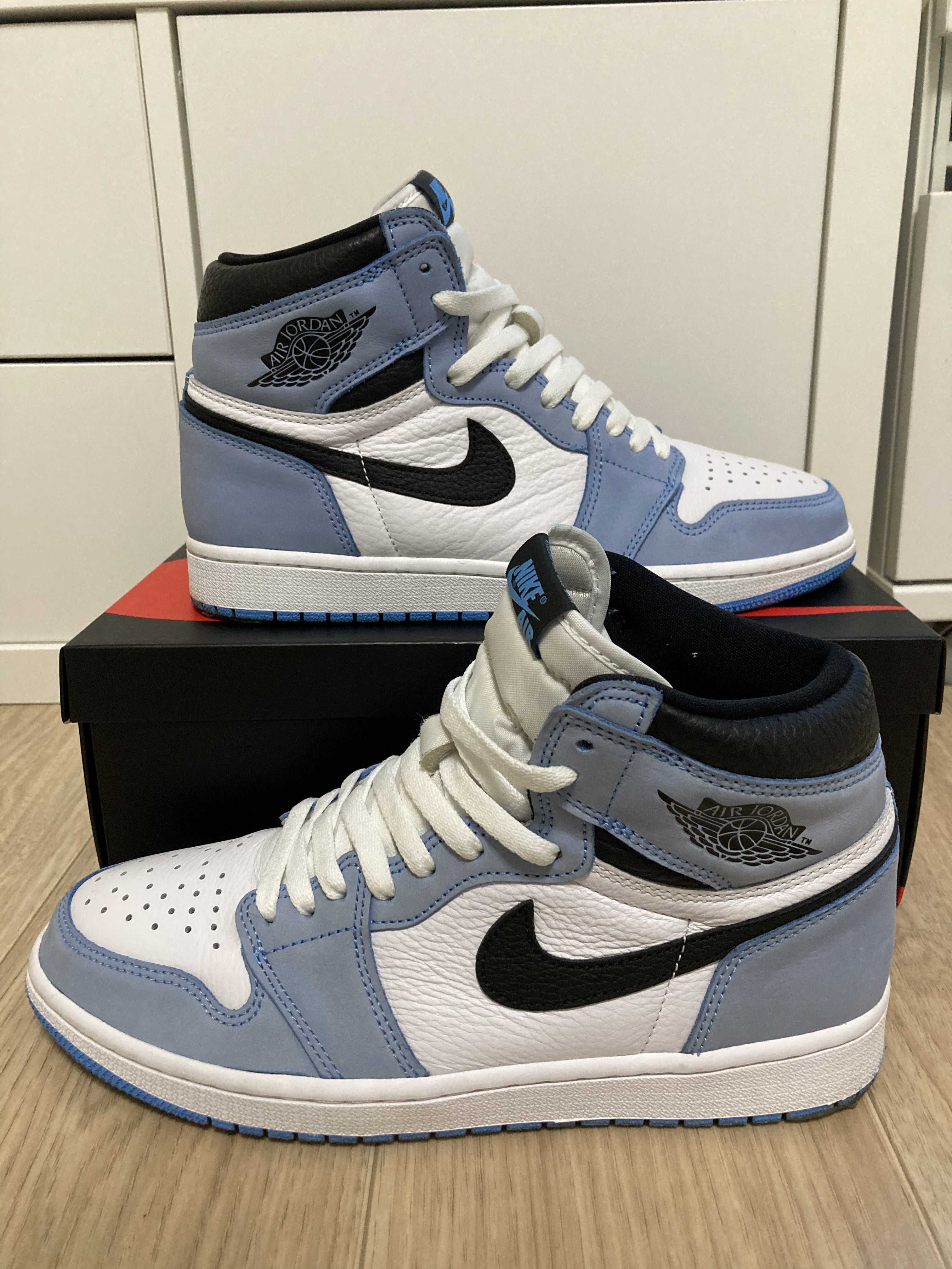 Nike Air Jordan 1 High OG "University Blue"