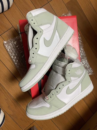 Nike Women's Air Jordan 1 High OG "Seafoam"