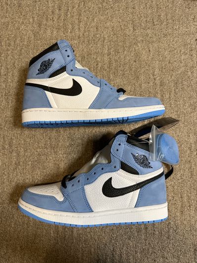 Nike Air Jordan 1 High OG "University Blue"