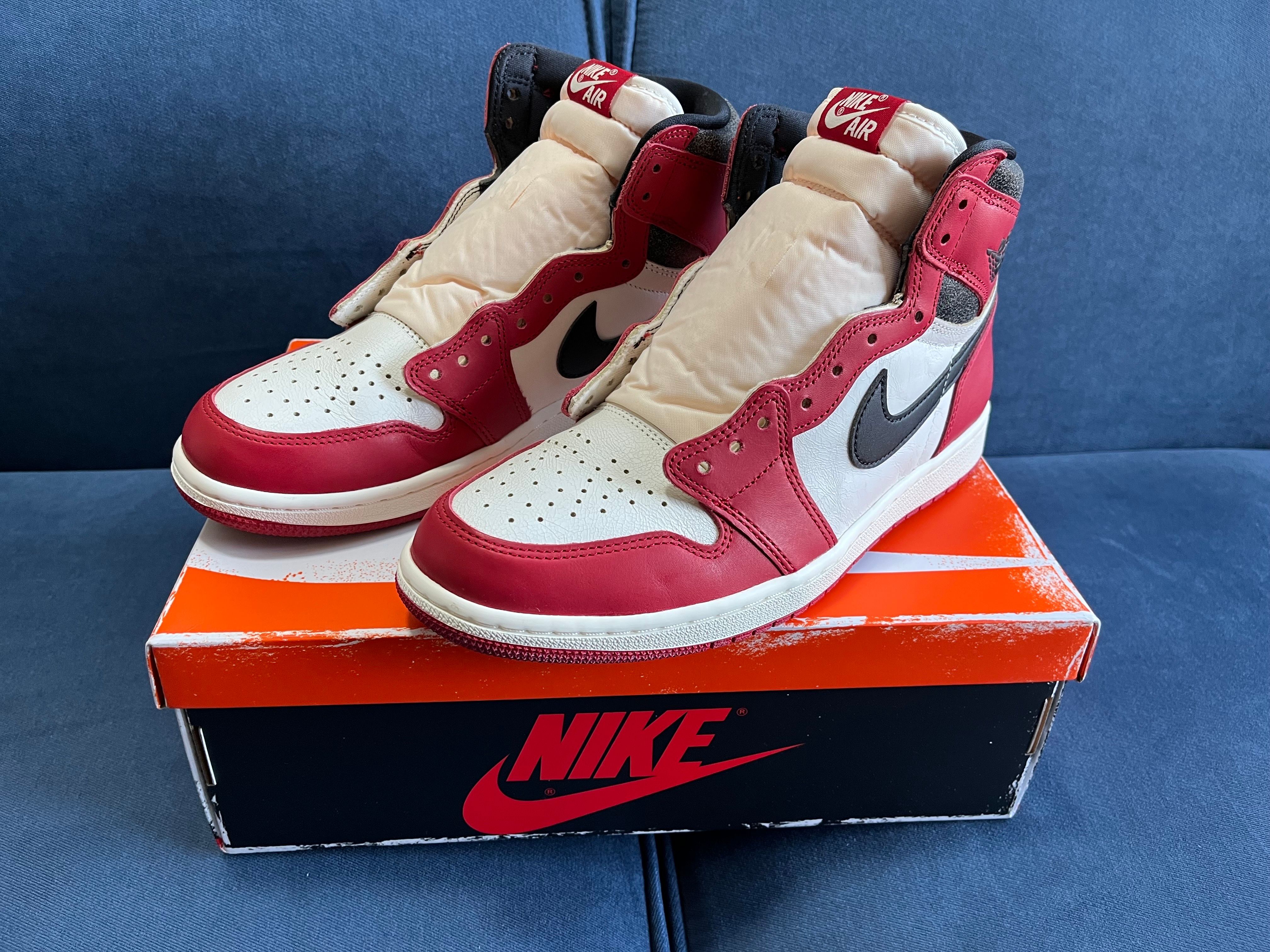 Nike Air Jordan 1 High OG "Lost & Found/Chicago"