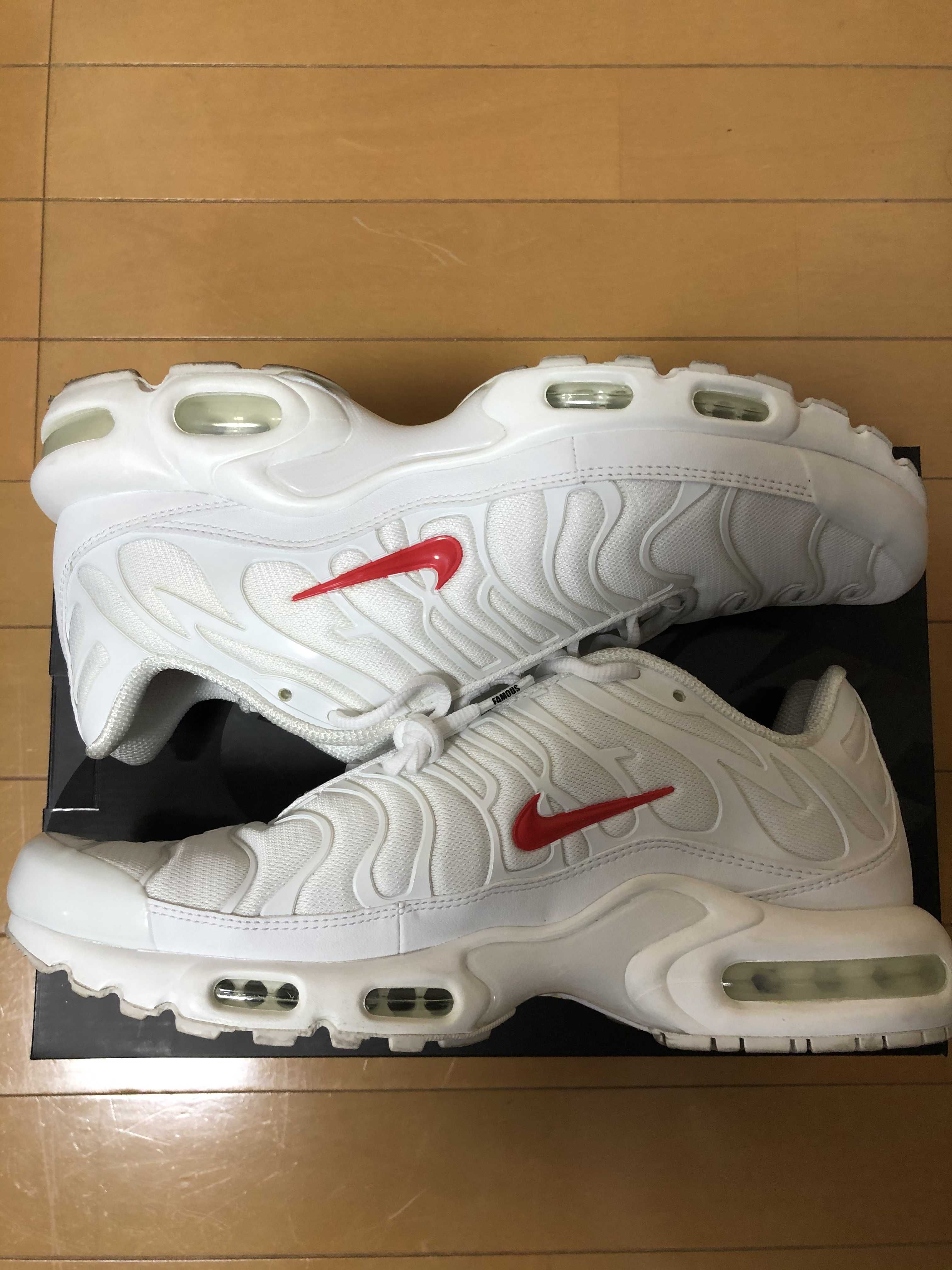 Supreme x Nike Air Max Plus TN "White/Speed Red"