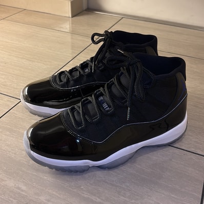 Nike Air Jordan 11 Retro "Space Jam" (2016)