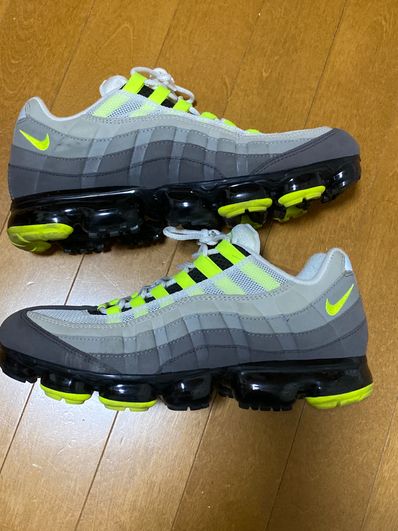 Nike Air Vapormax 95 "Neon"