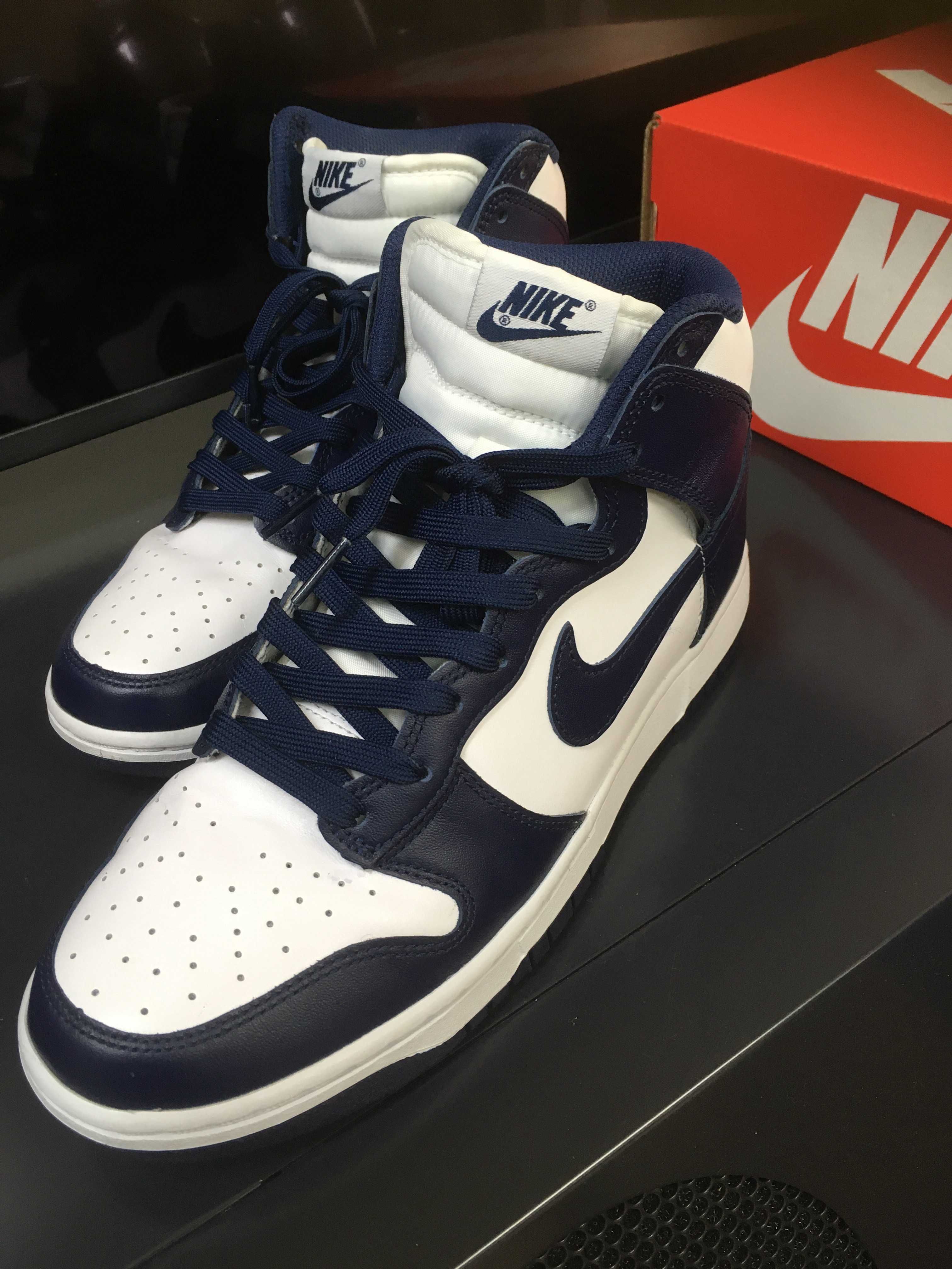 Nike Dunk High "Championship Navy"