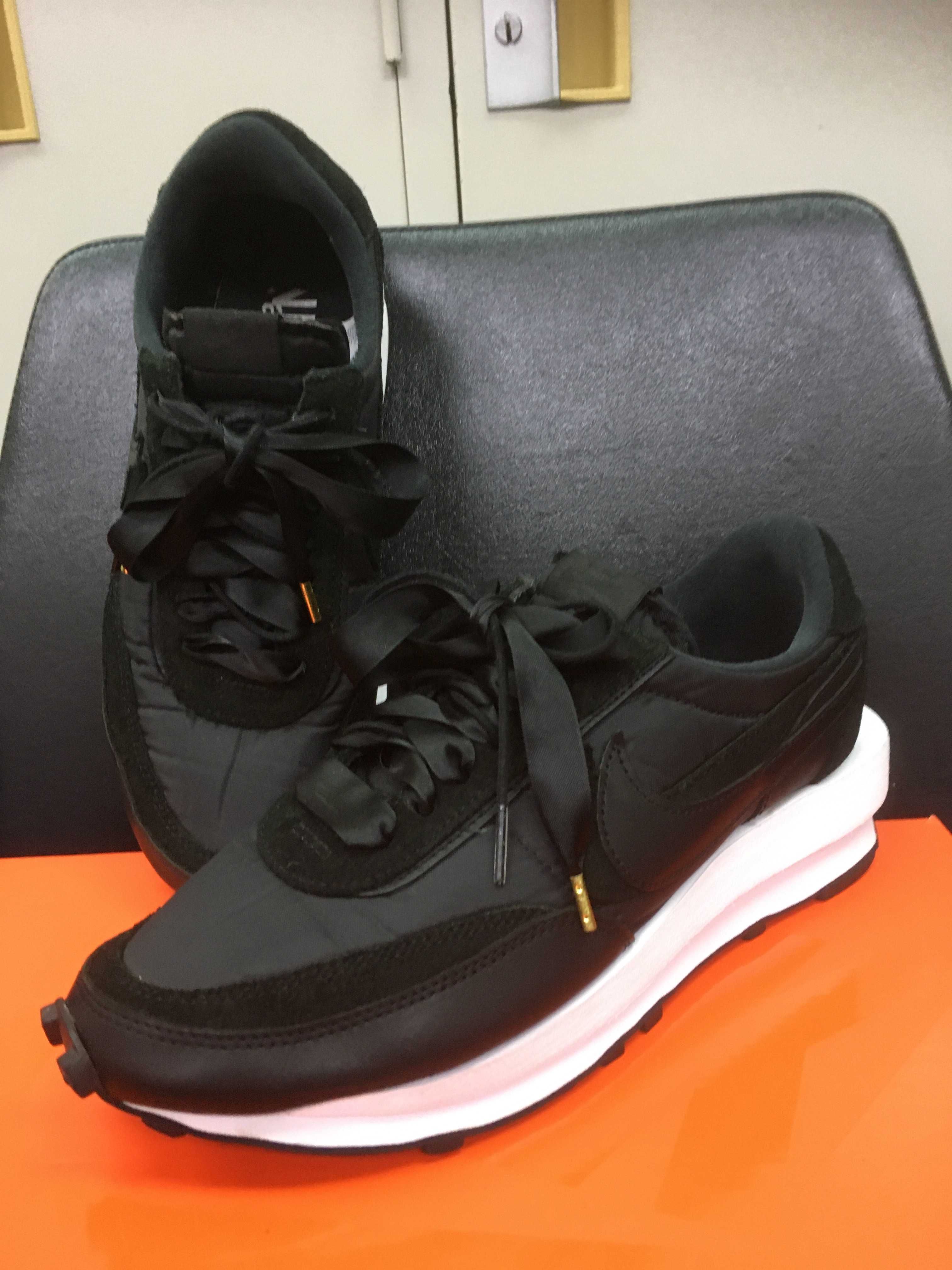sacai × Nike LDV Waffle "Triple Black"