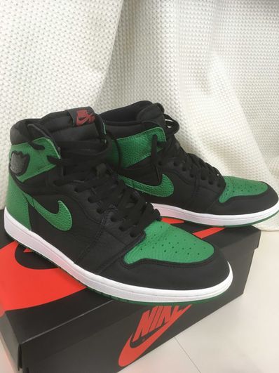 Nike Air Jordan 1 Retro High OG "Black/Pine Green" (2020)