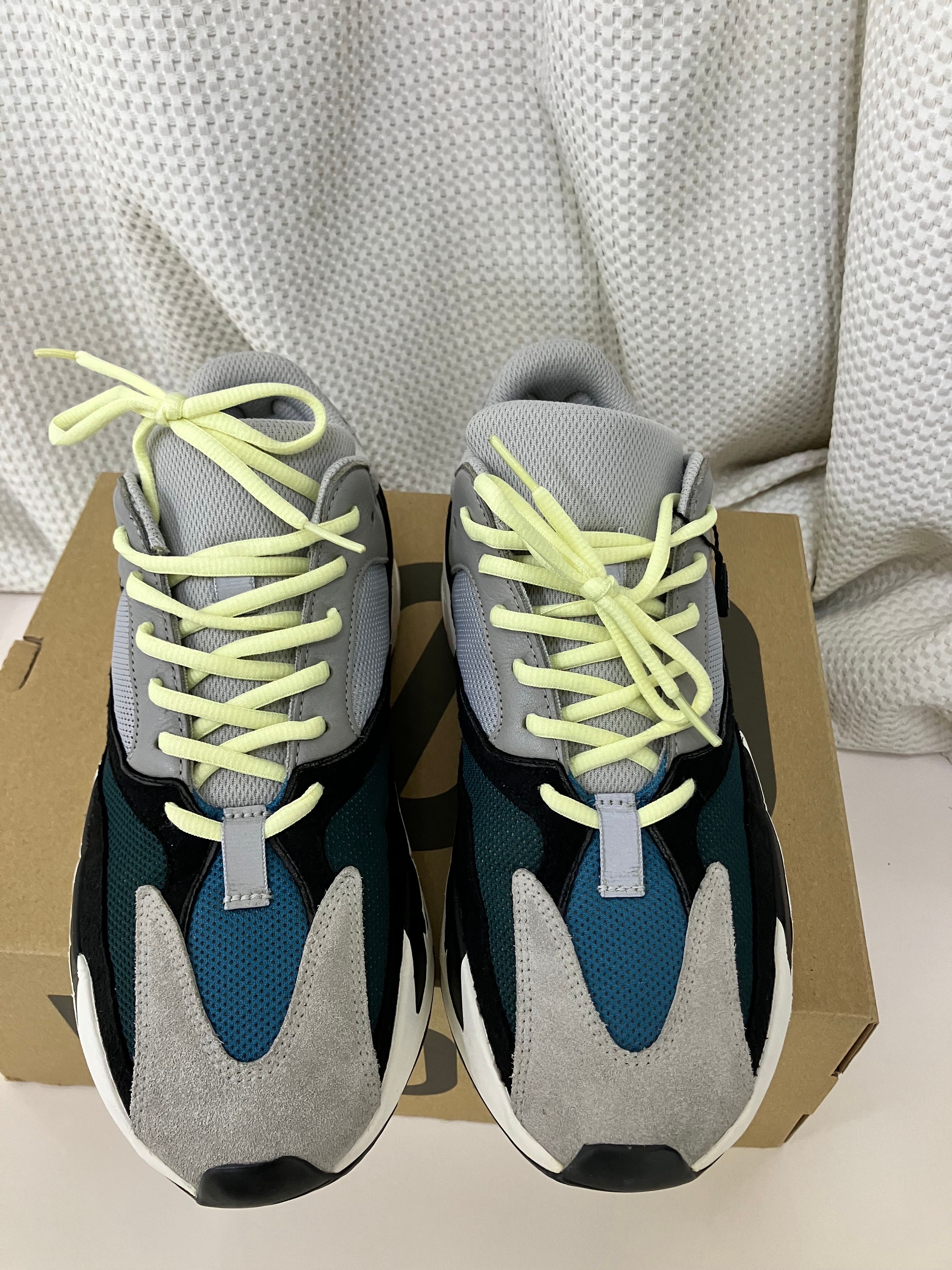 adidas YEEZY Boost 700 "Wave Runner"
