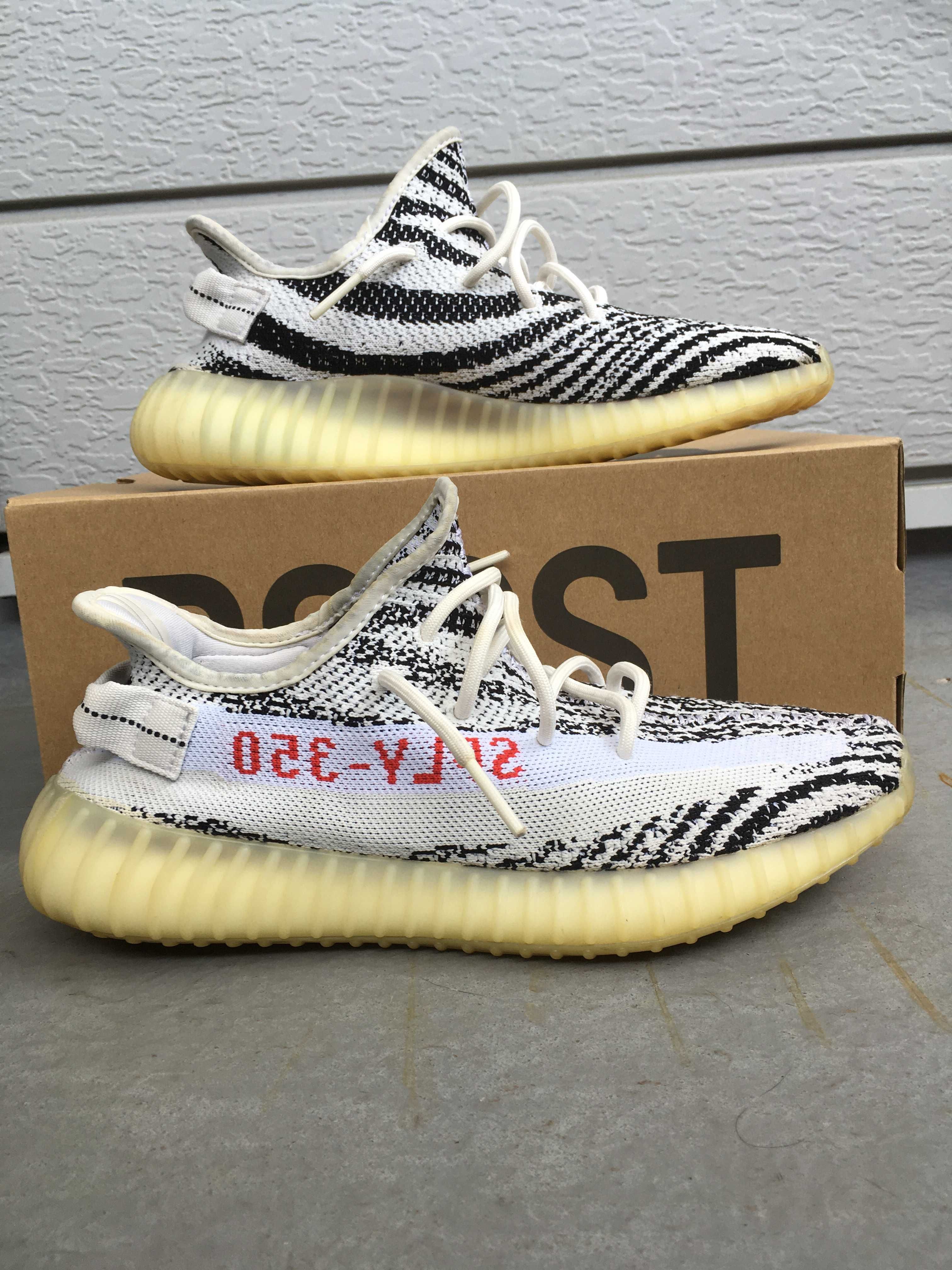 adidas YEEZY Boost 350 V2 "Zebra"