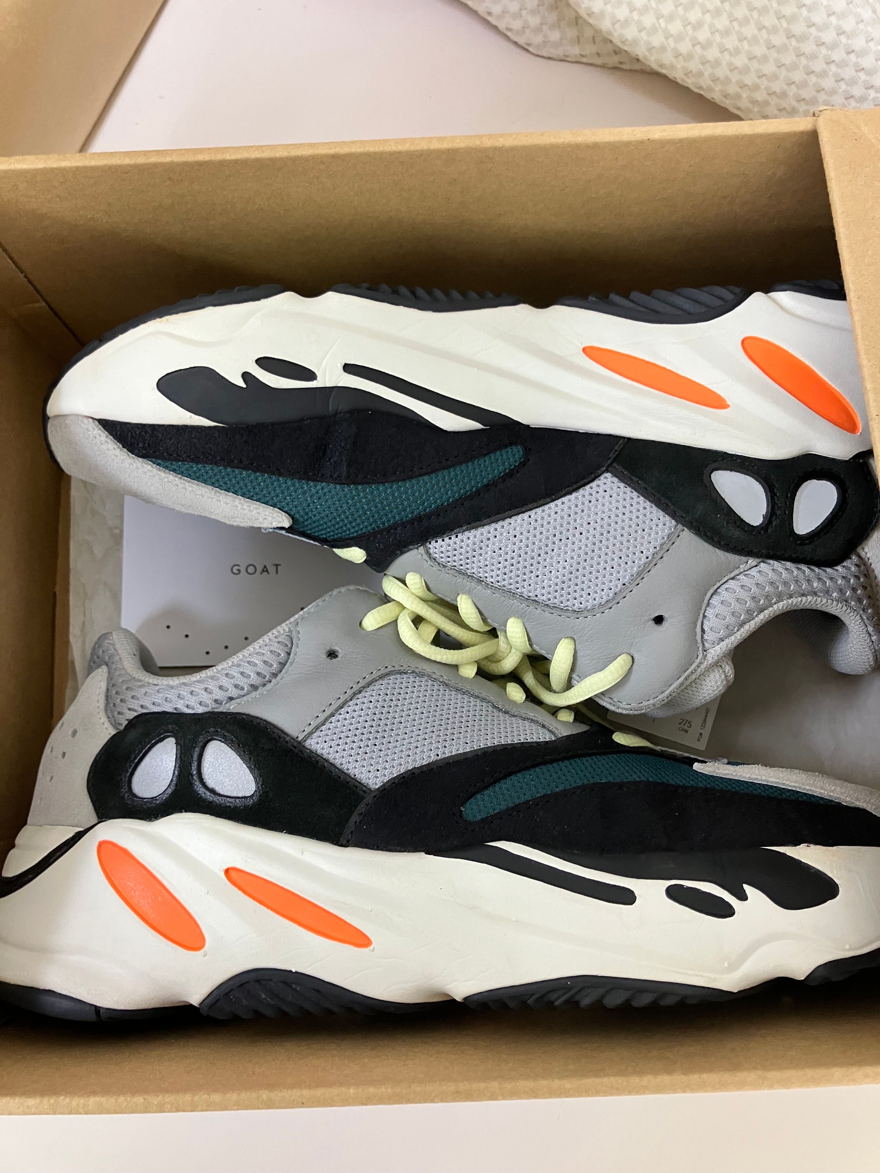adidas YEEZY Boost 700 "Wave Runner"