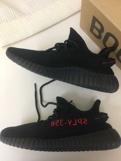 adidas YEEZY Boost 350 V2 "Core Black/Red" (2020)