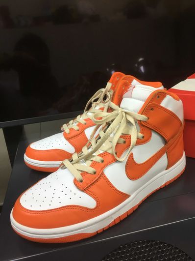 Nike Dunk High "Orange Blaze"