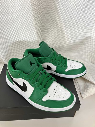 NIKE AIR JORDAN 1 LOW "PINE GREEN/WHITE"